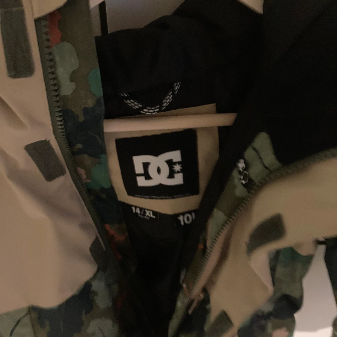 Vinterjacka DC strl 14/XL(S) - 91