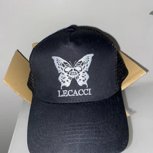 Keps från lecacci - Truckerkeps från lecacci. Helt ny och oanvänd. 