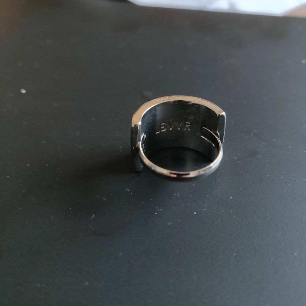 LBVYR Ring i storlek 54 | Plick Second Hand
