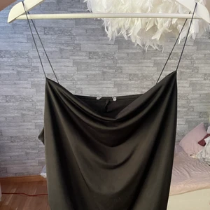 Siden linne - Linne från newyorker. (Köparen står för frakten)