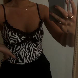 Linne  - Zebra linne 