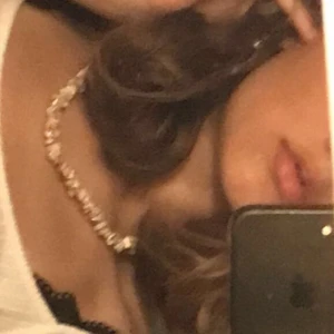 Halsband  - Ett fint snäkhalsband🥰 +frakt men kan också mötas upp.