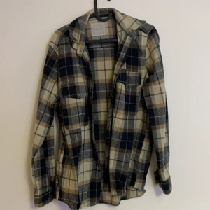 Overshirt från A Day’s March - Använd 1 gång så i mycket bra skick, köptes för 1400