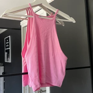 Linne - Zara linne, bra skick, sällan använd, storlek S, säljer för 80+frakt