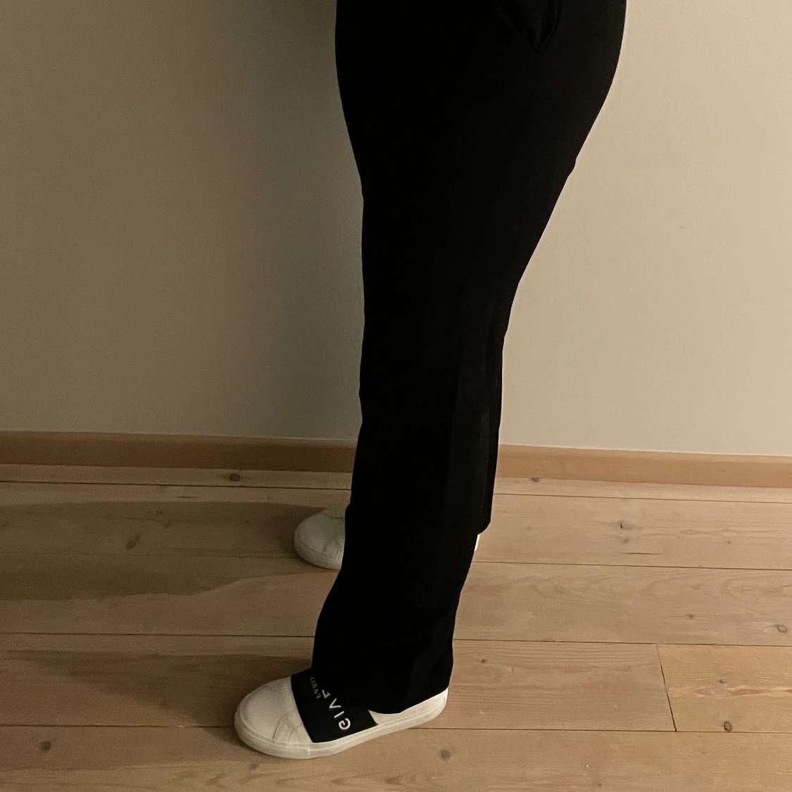 Lindex kostymbyxa  - 90