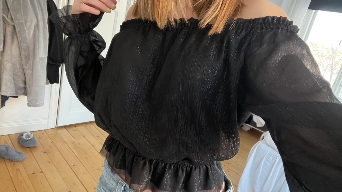 Skitsnygg festtopp  - 90