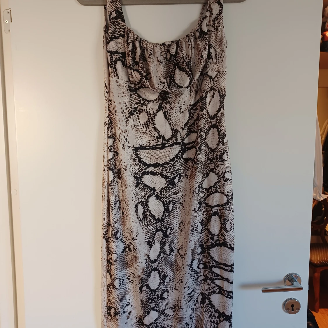 Klänning i nyskick! - 90