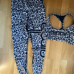 Set  - Träningsset från aimn. Byxorna i xs, toppen i s