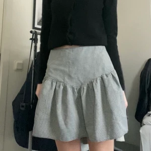 Rutig kjol - Rutig kjol från & other stories i stl 36💗 med lappen kvar och säljer för 150+frakt