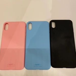 Holdit skal! - Säljer mina holdit brand skal som aldrig är använda! Säljer dem som paket pris 250kr eller 100kr styck. Passar iPhone XS max💗