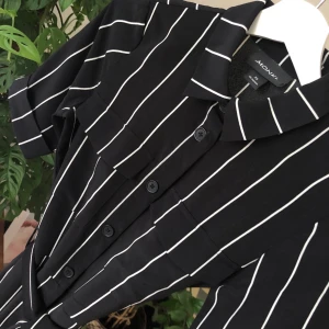 Jumpsuit  - Jumpsuit från monki. Aldrig använd