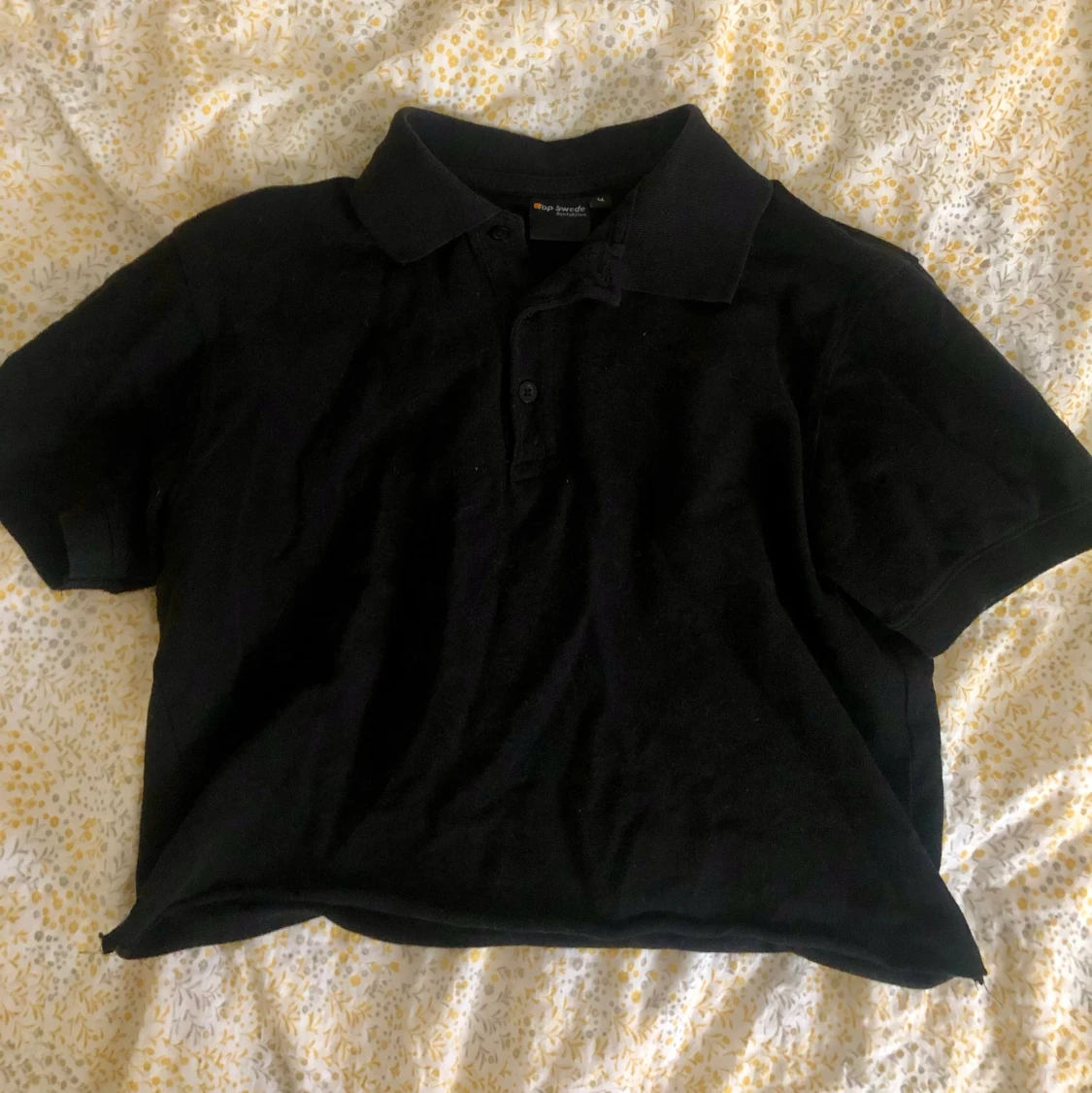 Croppad svart pikétröja  - 90