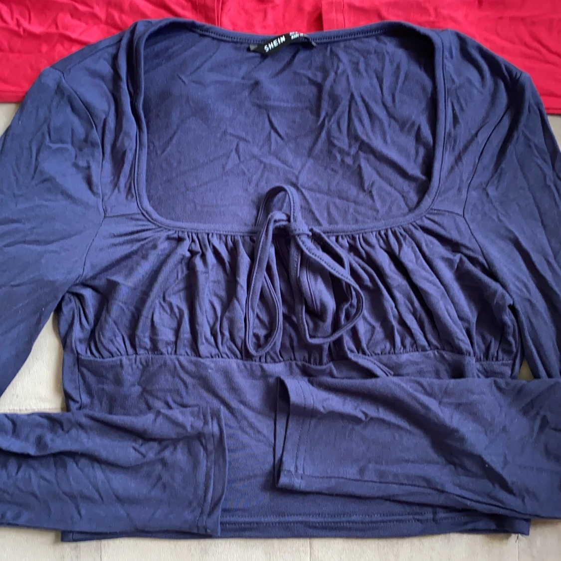 Tröjor från SHEIN 2 För 100kr - 91