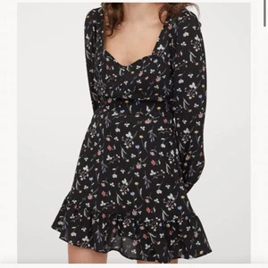 Klänning - Rensar garderoben. Denna är helt ny 😊