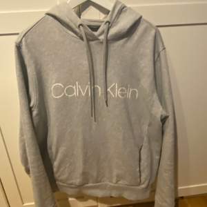 Calvin Klein hoddie storlek medium 