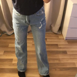 Jeans  - Säljer pga för stora för mig 