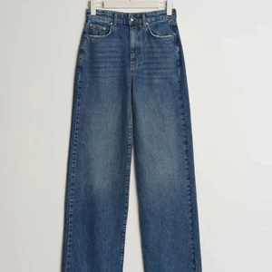 Jeans - Wide leg jeans från Gina tricot💕 oanvända, nypris 600