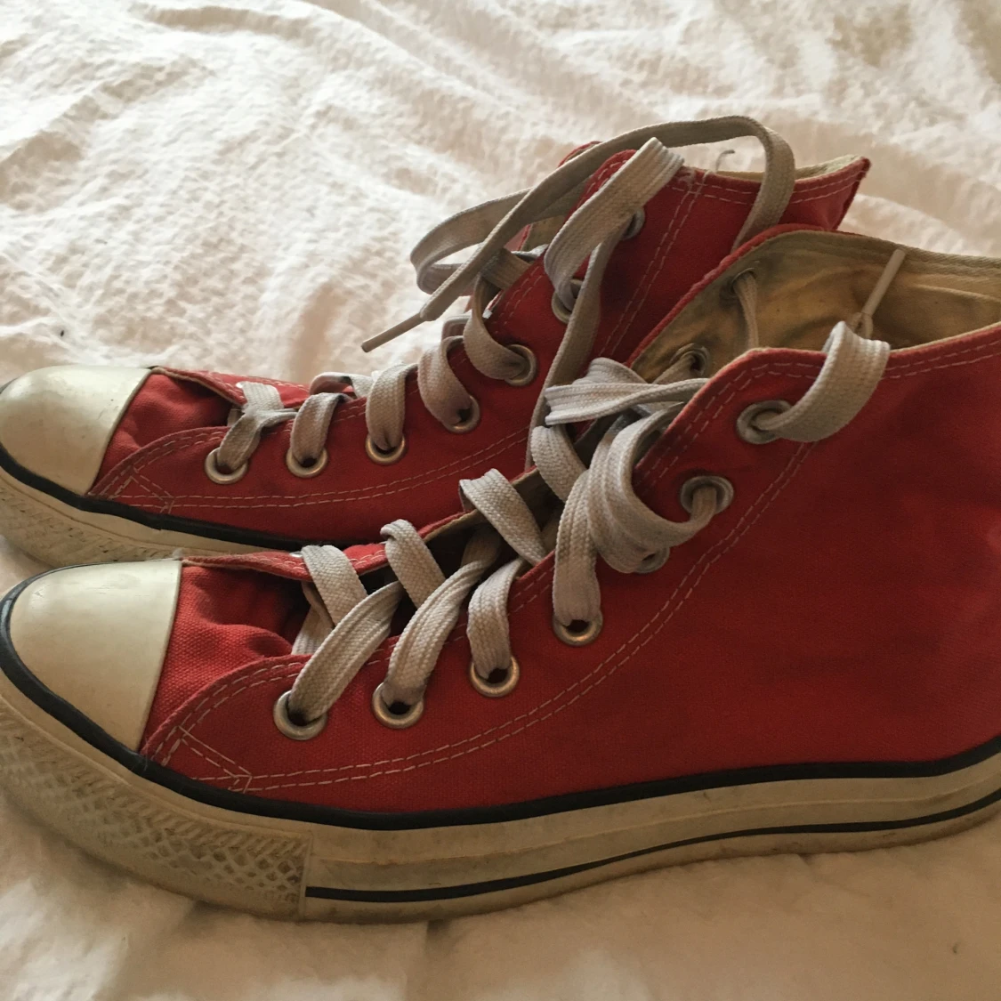 Röda converse 