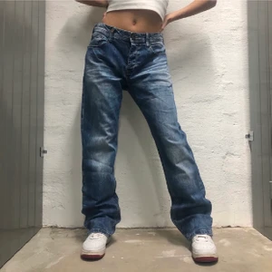 Byxor!! - Så snygga byxor köpta på plick men förstora för mig:( Inte mina bilder Bud: 190kr