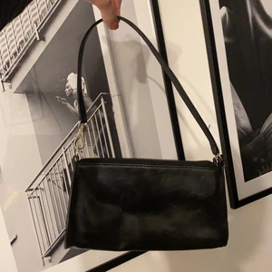 Väska🖤 - Liten, supersöt vintage väska