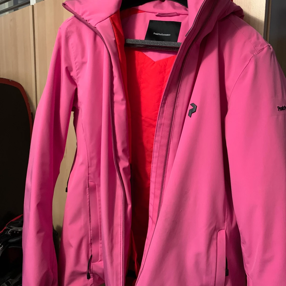 Skidjacka från peak performance stel L