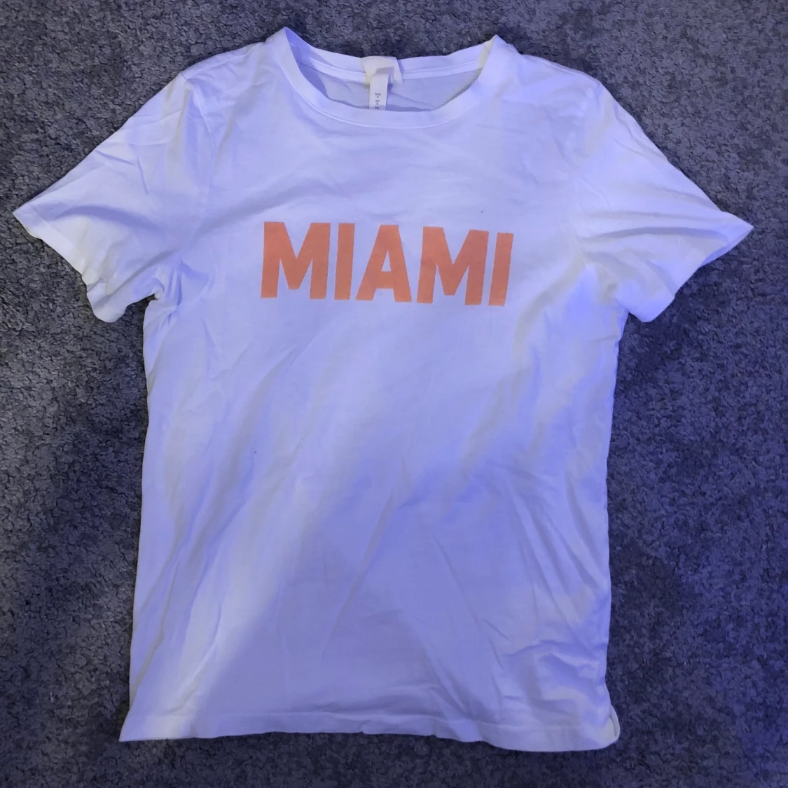 Miami t-shirt från h&m - 90