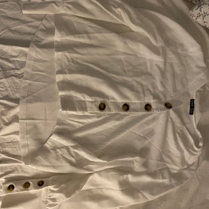Blus från SHEIN strl S - Fin blus från SHEIN i storlek S. 