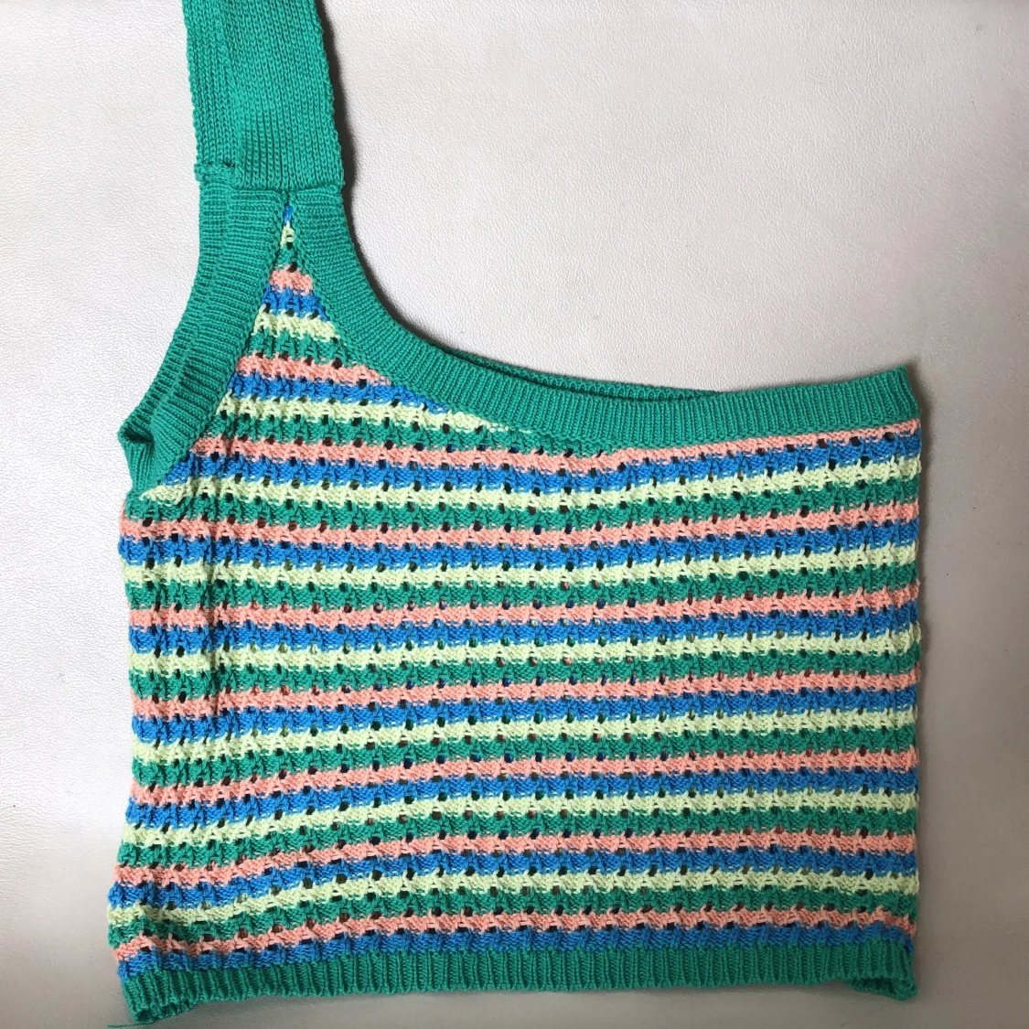 Stickat linne st. S - 90