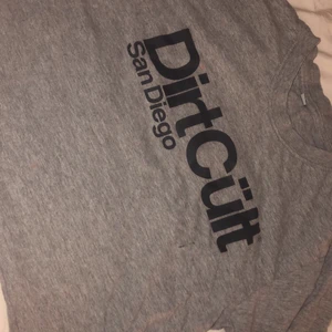 Dirtcült tröja  - Kort dirtcült tröja 