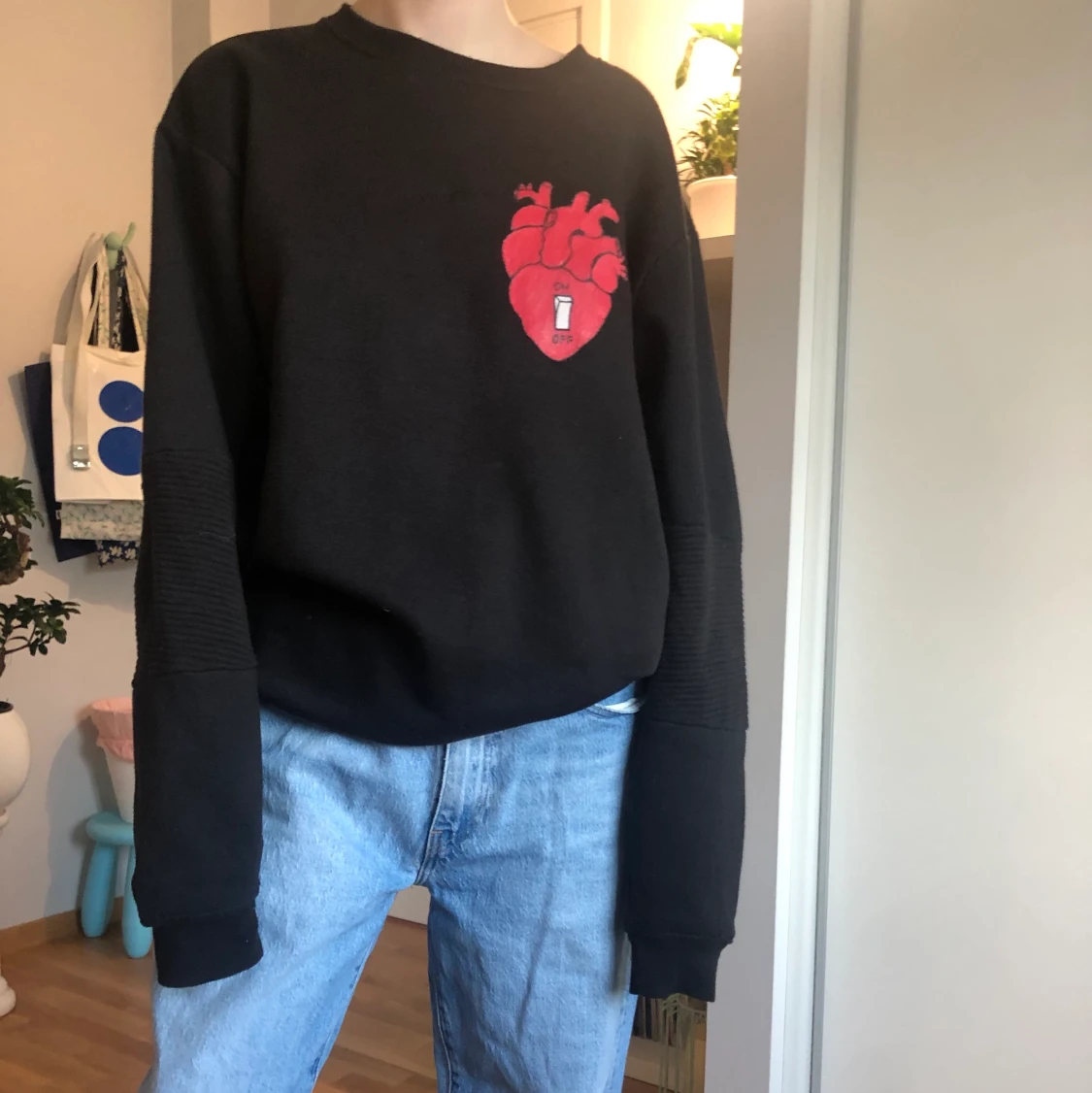 SWEATSHIRT MED TRYCK - 90