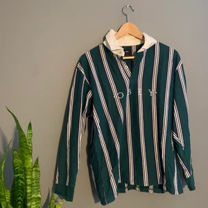 OBEY tröja - Riktigt snygg OBEY tröja, helt felfri. Köpt på Carlings, Nypris: 899kr 