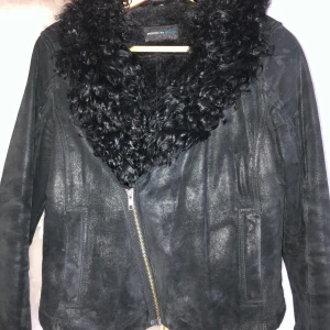 Äkta mocka jacka  - Äkta mocka kort jacka har använd bara 2 gånger