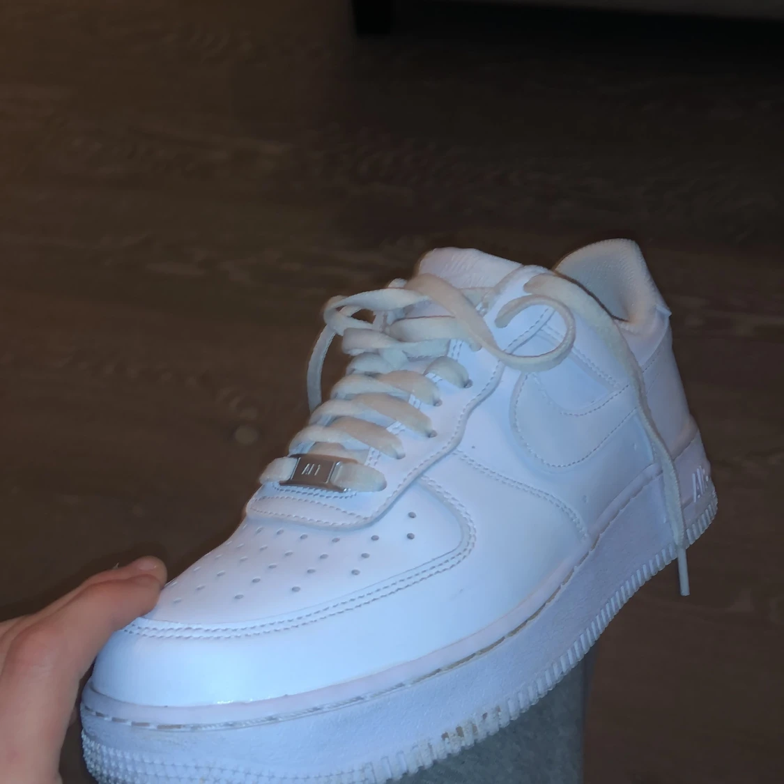 Säljer ett par air force 1 st 42  - 90