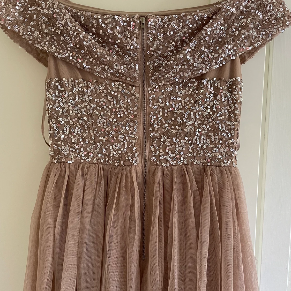 Festklänning stl S  - 90