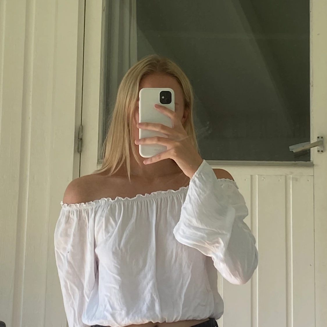 Off shoulder