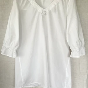 Vit blus - Bomullsblus från Esprit