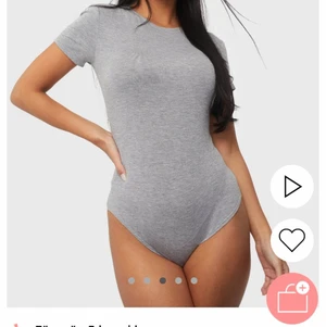 Body 2 st  - 2 stycken body från Nelly nya storlek l 