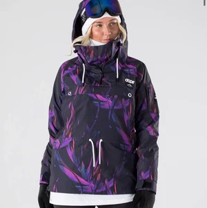 Dope snowboardjacka - Säljer min dope jacka som jag använt en säsong. Söker den då jag vill ha en med hel dragkedja istället. Nypriset är 1800 men jag säljer för 900kr. Det finns inget fel på den. Hör av er om ni vill ha mina bilder på den.