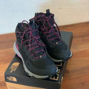 Ultra fastpack IV futurelight MID boots. Full price is 1649kr. Not used - brand new