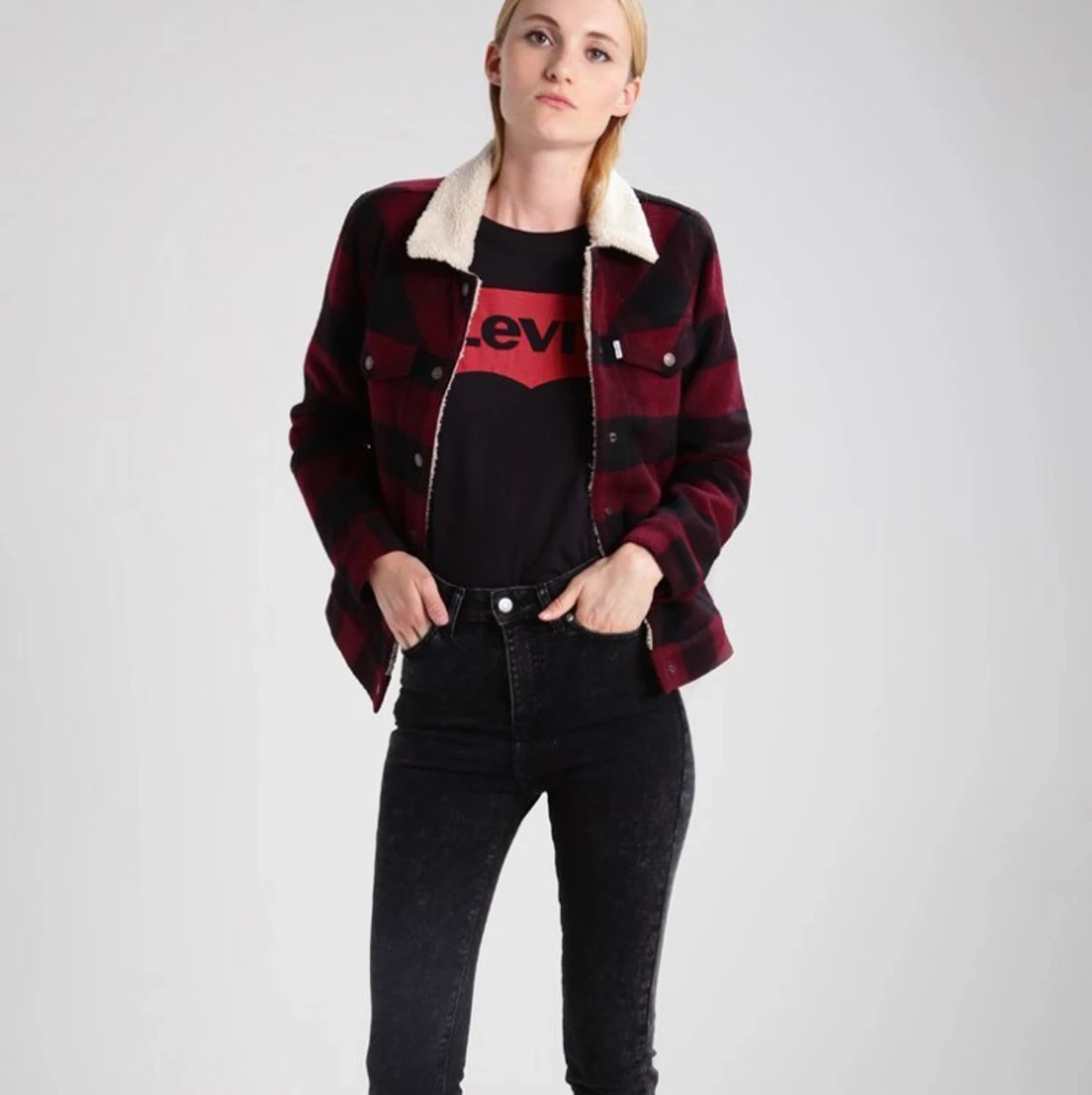 Ny levis tröjan - 91