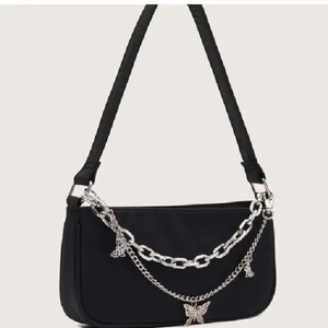 Handväska  - Supersnygg väska i nyskick