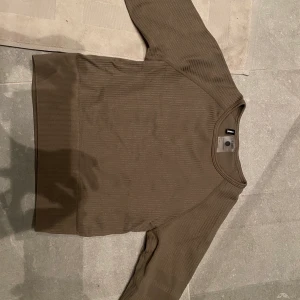 Stronger träningströja - Helt ny! Färg- khaki