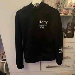 Harry tour 2018 - Inte äkta! Aldrig använt, fin skick 