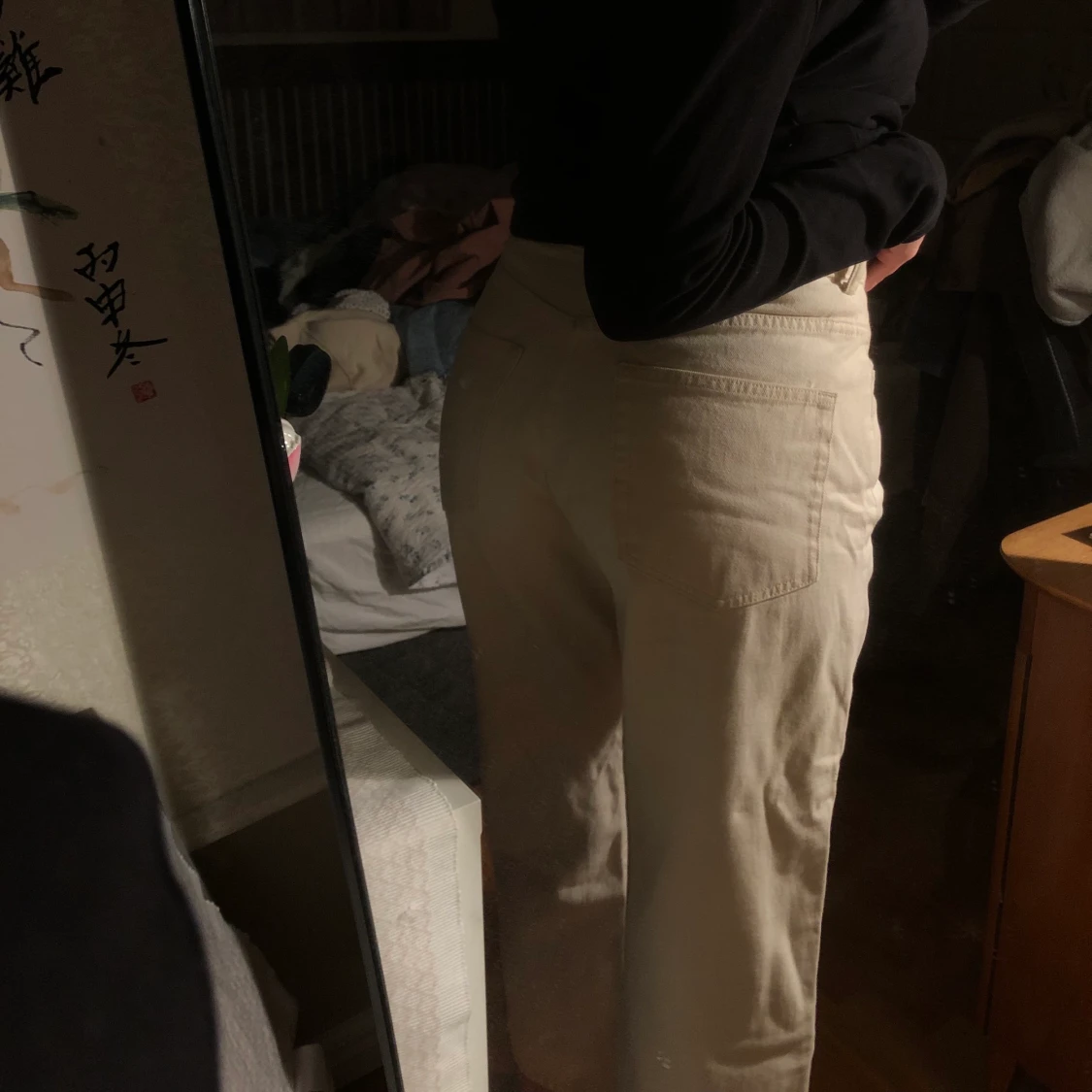 Snygga krämvita jeans🤍🤍 - 90