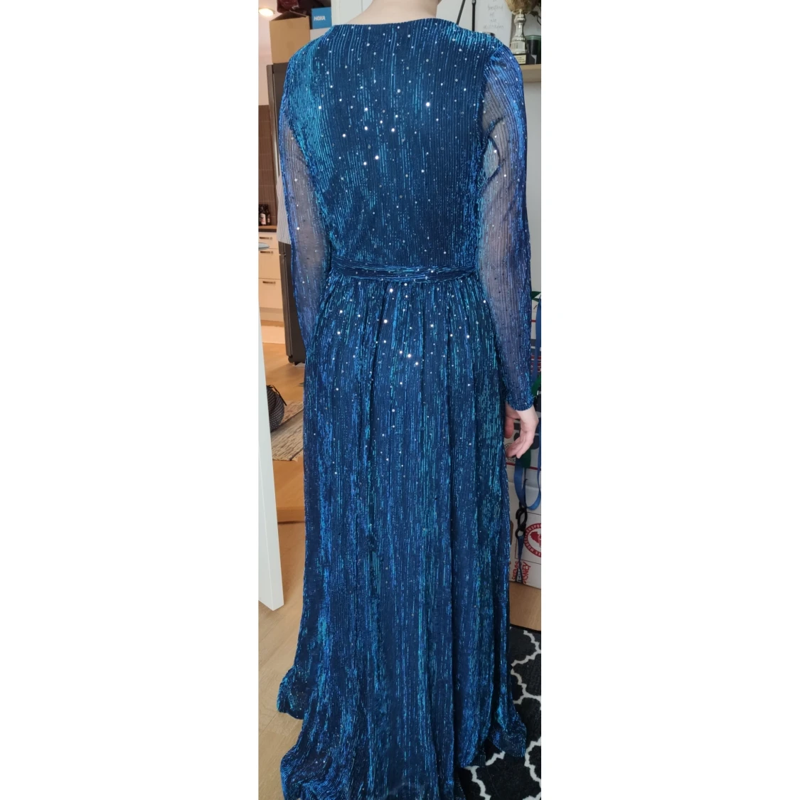Blå/turkos glittrig långklänning - 90