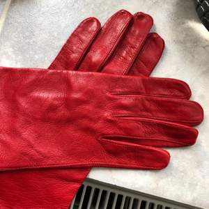 Skit coola vintage röda läder handskar! 