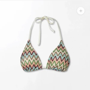 Söker Beck söndergaard bikini överdel - Hej om ni har någon utav dessa överdelar skriv gärna privat💓💓