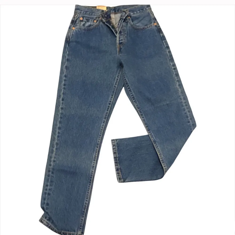 [W27 L28] sprillans nya levis byxor <3 . Jeans & Byxor.