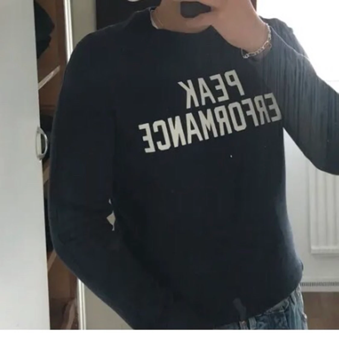 Sprillans ny Peak Performance tröja 