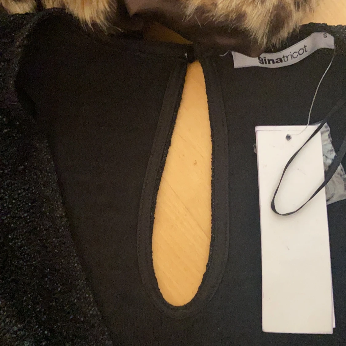 Glittrig klänning  - 91